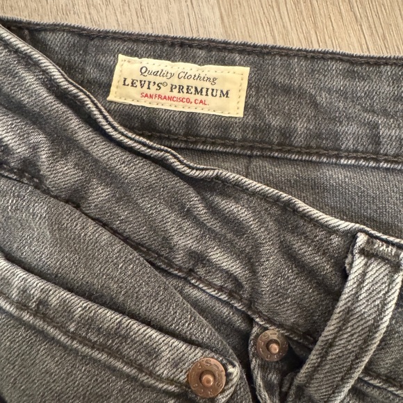 Levi’s Premium Women’s 725 High-Rise Bootcut Gray Jeans - Picture 4 of 4